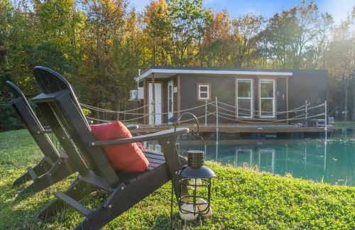 Tiny House Boat on a Tiny Lake Retreat - Foto 3