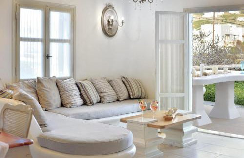 Villa Mon Rêve with Private Jacuzzi "5-minute walk - Ornos beach" - Foto 4