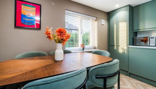 3-Bedroom Apartment 2-Bathrooms 2-Off Street Parking Spaces - Foto 2