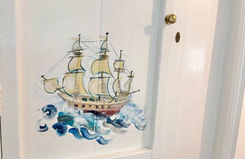 Quaint Cosy Cottage Mousehole - Photo 26