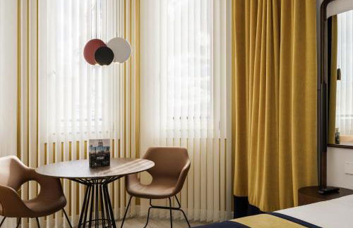 SmartRental Collection Gran Via Centric - Photo 56