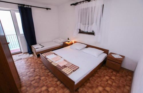 Robinson Tabinja - Foto 9