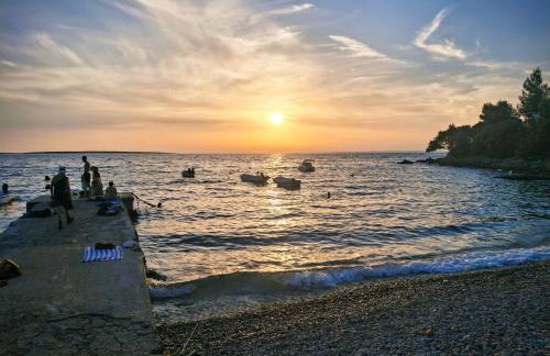 Island Cres Stivan beautiful views - Foto 15