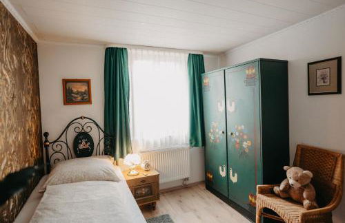 Altes Häusle am Waschbach Anno 1625 Ferienwohnungen und Doppelzimmer - Foto 67