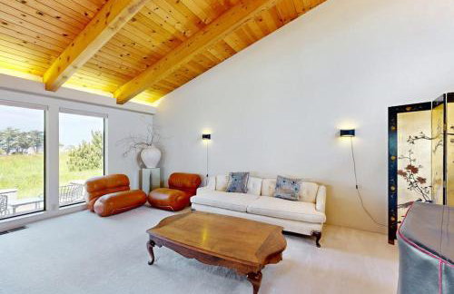 Whale Tales - Photo 7