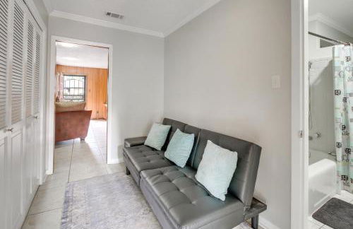 Spacious Little Rock Home with Patio - 9 Mi to Dtwn! - Foto 27