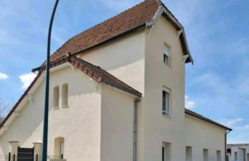 Studio Meublé Quai 1 Voie B parking gratuit - Foto 5