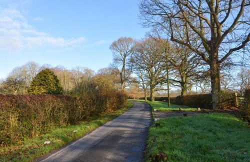 4 Bed in Uckfield oc-bt021 - Photo 17