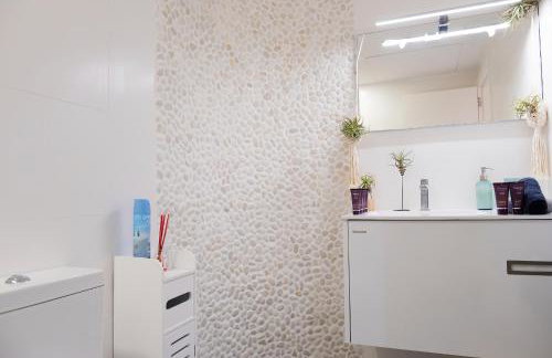 Your Home in Tenerife, Alojamiento ideal con wifi y parking en Güímar - Foto 19