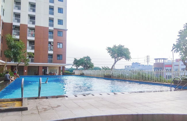 Comfortable and Tidy 2BR Lagoon Bekasi Town Square Apartment - Foto 21