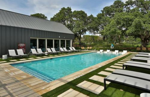 Luxurious New Unit 1Bd1Ba Pool, Golf Sim - Foto 27