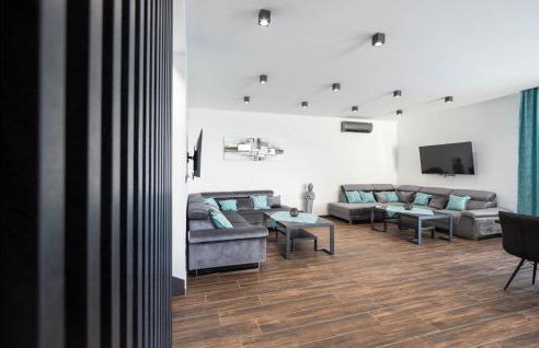 Awesome Home In Jarebinjak - Photo 21