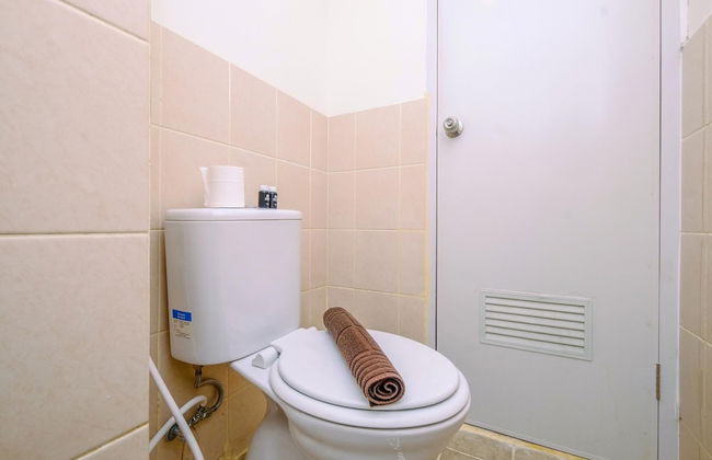 Nice and Comfort Studio at 25th Floor Podomoro Golf View Apartment - Foto 8