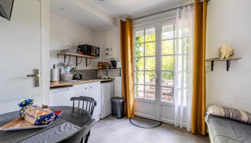 Les Gîtes du Robelier - L'étang - Foto 4