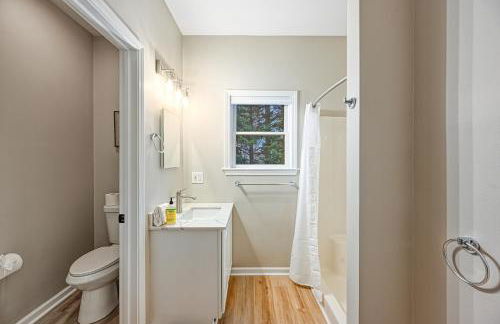 LKA Luxury Sandy Beach, Sauna, Hot Tub, Firepit - Foto 28