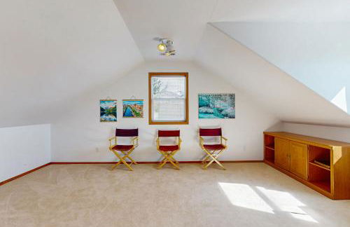 Lakefront Retreat - Foto 25