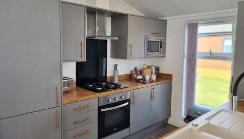 Beech 28 Hot Tub - Foto 2, stove, dishwasher, toaster