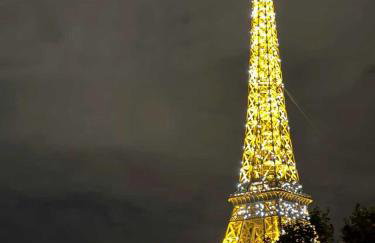 Apartment with Eiffel Tower view - Photo 44