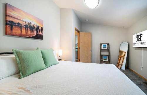 Tranquil 5-BR Lake House Near Duck Lake TC ➠7570 - Foto 19