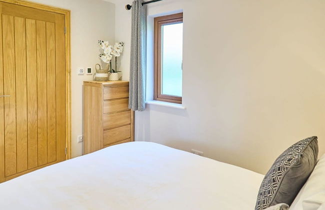 Host Stay Willow Barn - Photo 15