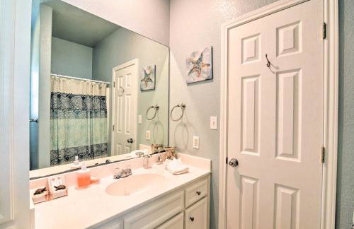 Deck and Grill Walkable Crystal Beach House! - Foto 17