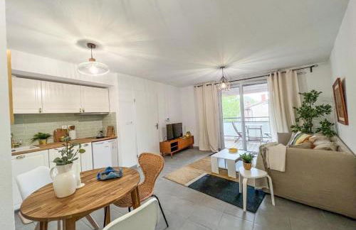 Confortable T2 pour 4 voyageurs, parking privé et terrasse - Foto 20