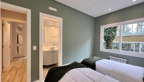 Casa de Pedra 2 Suítes e Piscina by Achei Gramado - Foto 4