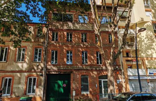 Grand duplex - Parking privé - Centre - Calme - Foto 26