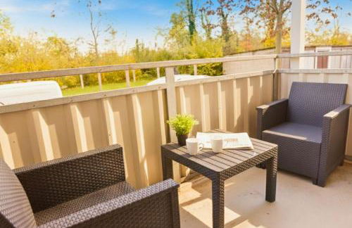 Modernes 5-Personen Apartment mit kostenlosen Parkplätzen, Boxspringbetten, WLAN, 3x TV, vollausgestatteter Küche - Foto 7