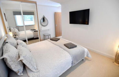 Luxury property - Swimming Pool, Outdoor Kitchen, Games Room & Hot Tub - Foto 43