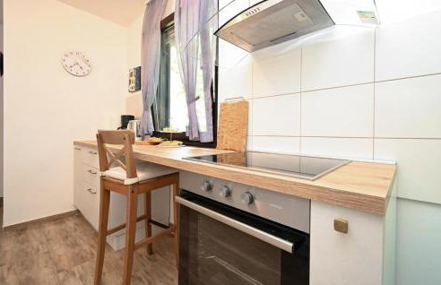 Nice Home In Blato Na Cetini With Wifi - Photo 5