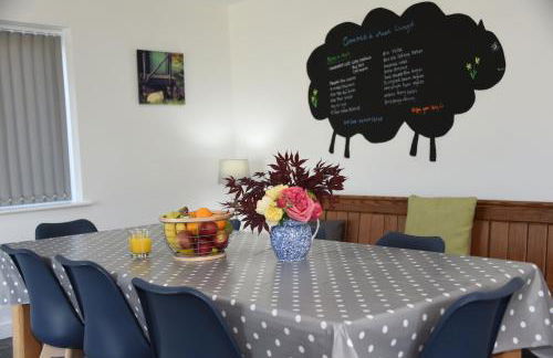 Maen Llwyd - Photo 15