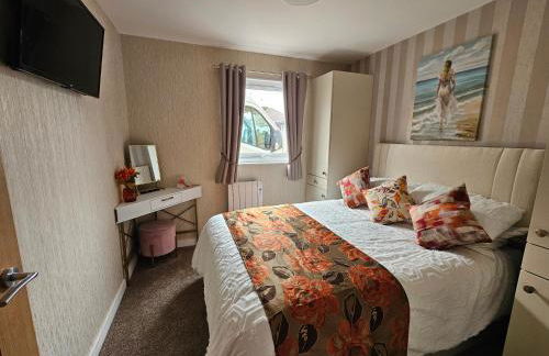 1 Bed Cabin - Sleeps 2 - Pets - 2 Min To Beach - Foto 15