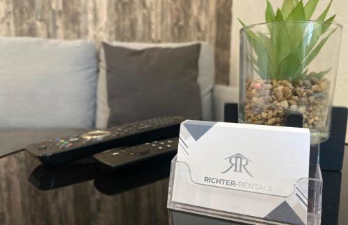 RR - Charming Apartment - Balcony - WIFI - Kitchen - Foto 3