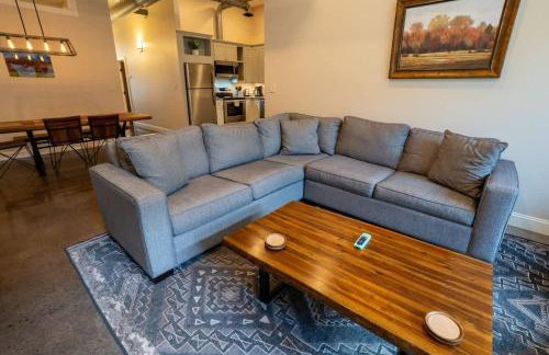 Downtown Urban Retreat 6 Beds Perfect for Groups - Foto 2