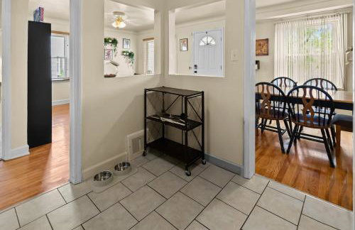 Game House in Royal Oak with Tiki Hut Dog Friendly - Foto 23