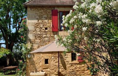 Maison Les Volets Rouges, piscine privée et vue panoramique, côté Sarlat - Foto 9