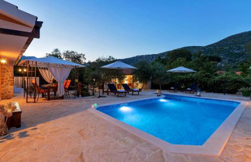 Villa Melita - Heated pool, Speed Internet within Nature Park - Foto 13