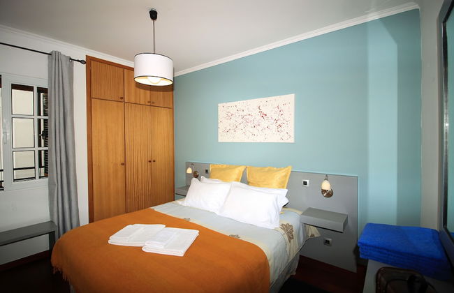 Casas da Avenida e do Pico - Foto 11