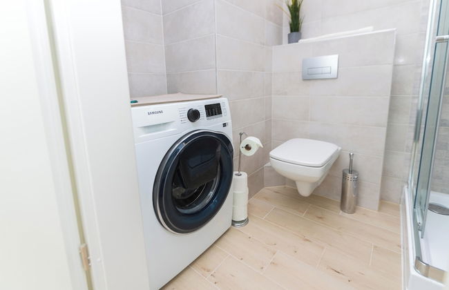 WaterFront City Apartments by FirstHost - Foto 55