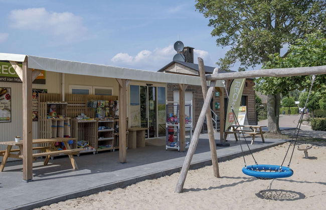 Cozy Chalet with Dishwasher near Lake - Foto 26