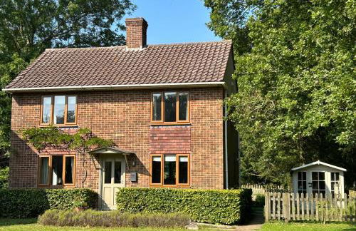 Oak Crest, 2 bedrooms, log fire, scenic views near Chapel Down - Foto 14