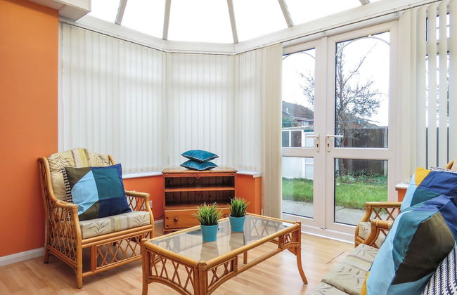 Tudors eSuites Four Bedroom House - Foto 18