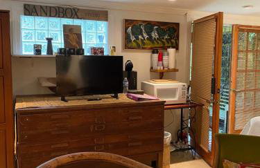 La Petite Fleur-Charming Park Circle Private Studio - Foto 10