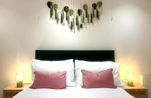 Poole Quay Seaside Escape-free parking 3 mins away - Photo 9