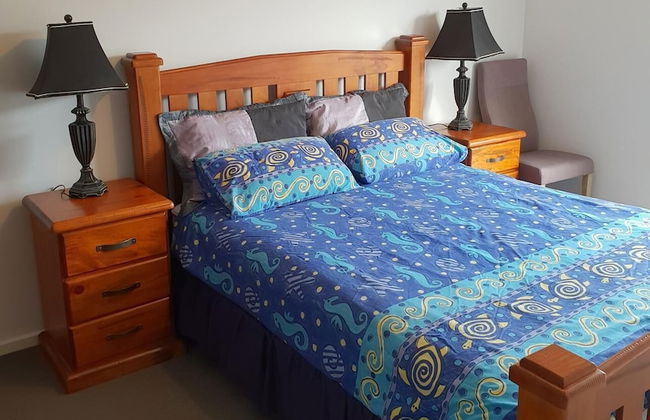 Trading Places - Photo 7