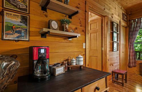 Dreamy Cabin & Outdoor Oasis! Mins to Nat'l Park! - Foto 17