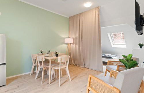 Moderne Monteurwohnungen in Nürtingen Zentrum Kitchen, Wifi, Smart TV - Photo 10