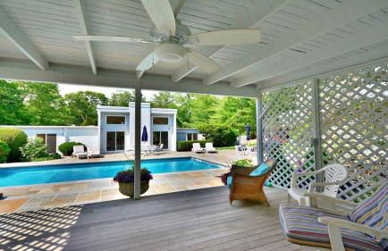 Incredible Villa Rental with a Hot Tub, a Swimming Pool, and Tennis Courts in the Hamptons, New York - Foto 5