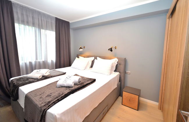 Charming Apartment With Private Pool and Garden - Foto 9